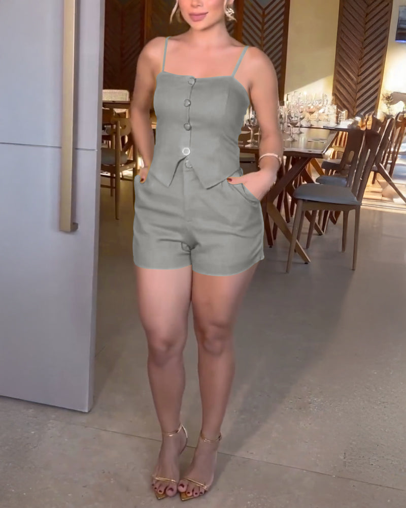 2 Pieces Outfit Spaghetti Strap Button Front Slit Hem Shirred Cami Top and Casual Zipper Fly Elastic Back Waist Slim Fit Shorts Set