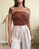 Solid One Shoulder with Heart Shape Decor Slim fit Bodysuit