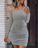 Chain Decor Cold Shoulder Ribbed Bodycon Dress