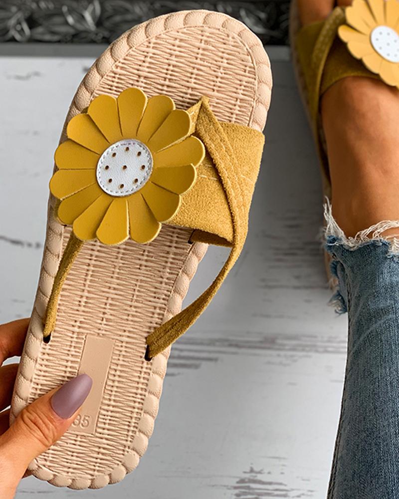 Daisy Pattern Suede Woven Flax Flat Sandals