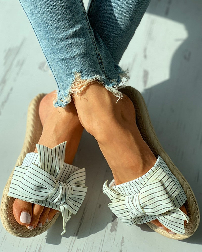 Striped Bowknot Decor Woven Flax Flat Sandals