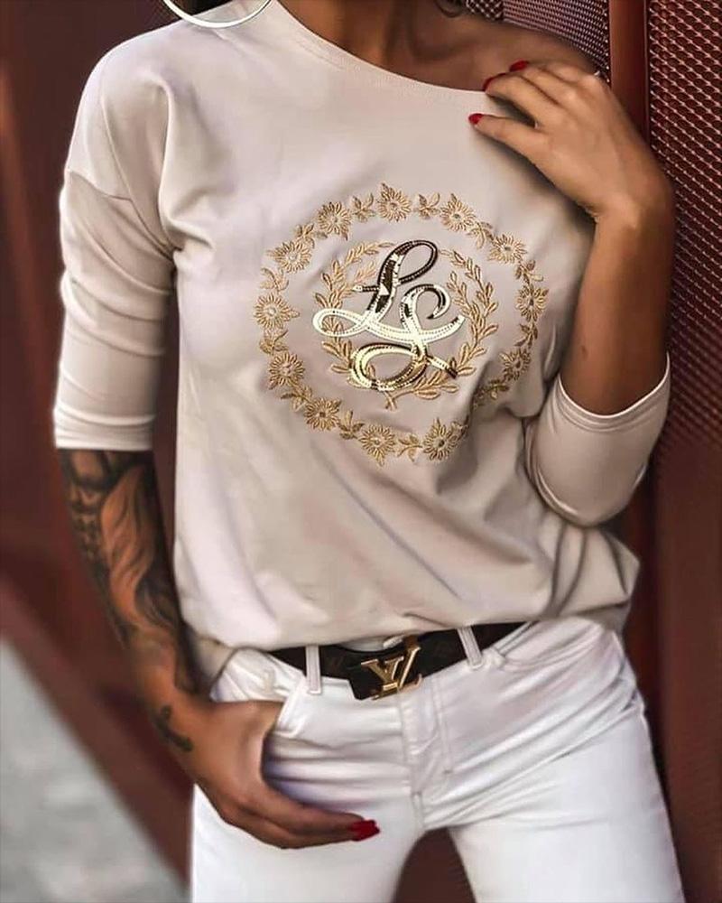 Floral Embroidery Letter Pattern Long Sleeve Top