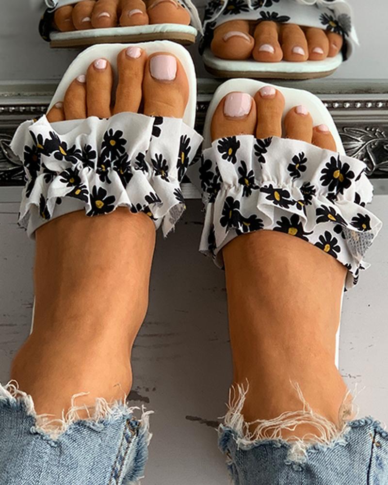 Daisy Print Ruched Square Toe Flat Sandals
