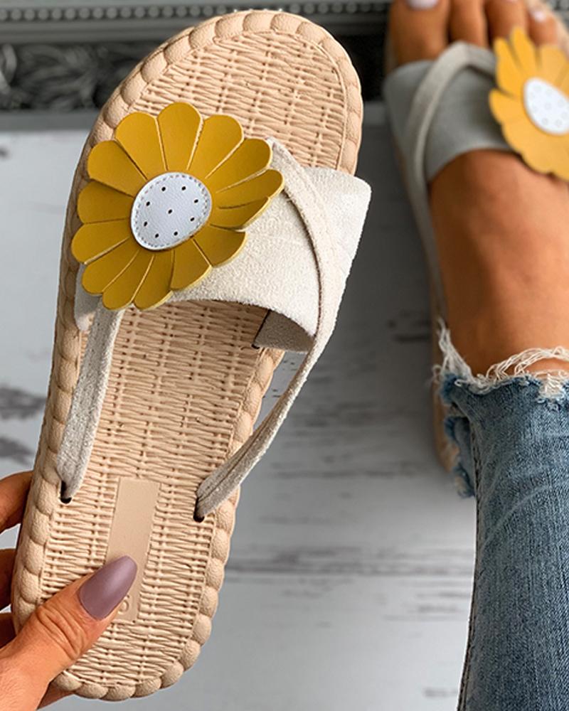 Daisy Pattern Suede Woven Flax Flat Sandals
